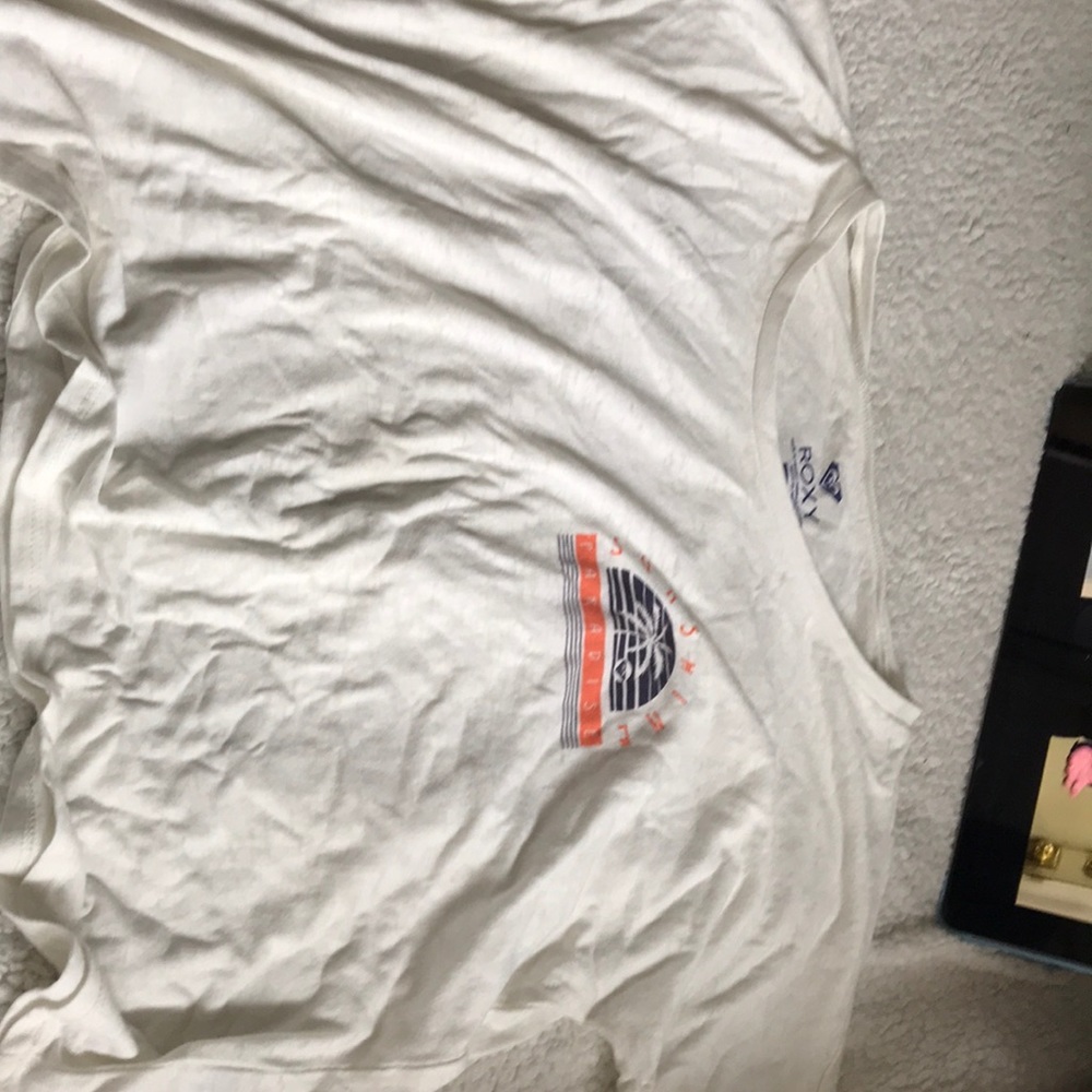 Roxy shirt